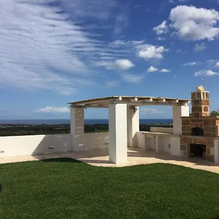 Сasa de vacaciones Sleeps 8 Pool Air Con Wifi Specchiolla